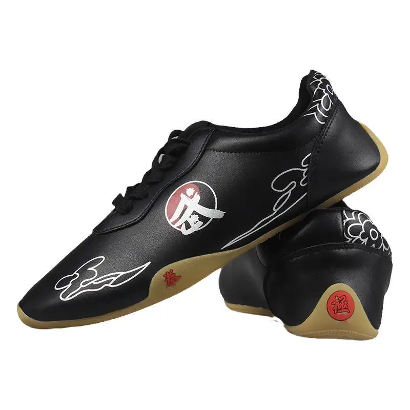 

2026 New Arrival Martial Arts Shoe Soft Bottom Traditional Kung Fu Shoes Professional Taekwondo Shoes Couples Martial Arts Snea