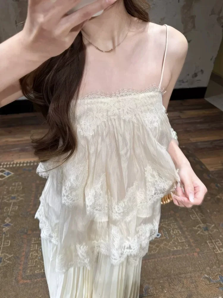 Elegant Lace Backless Romantc Atmosphere Spring New Style Women's Miniature Strapless Blouse Version Vest Top Casual Wear