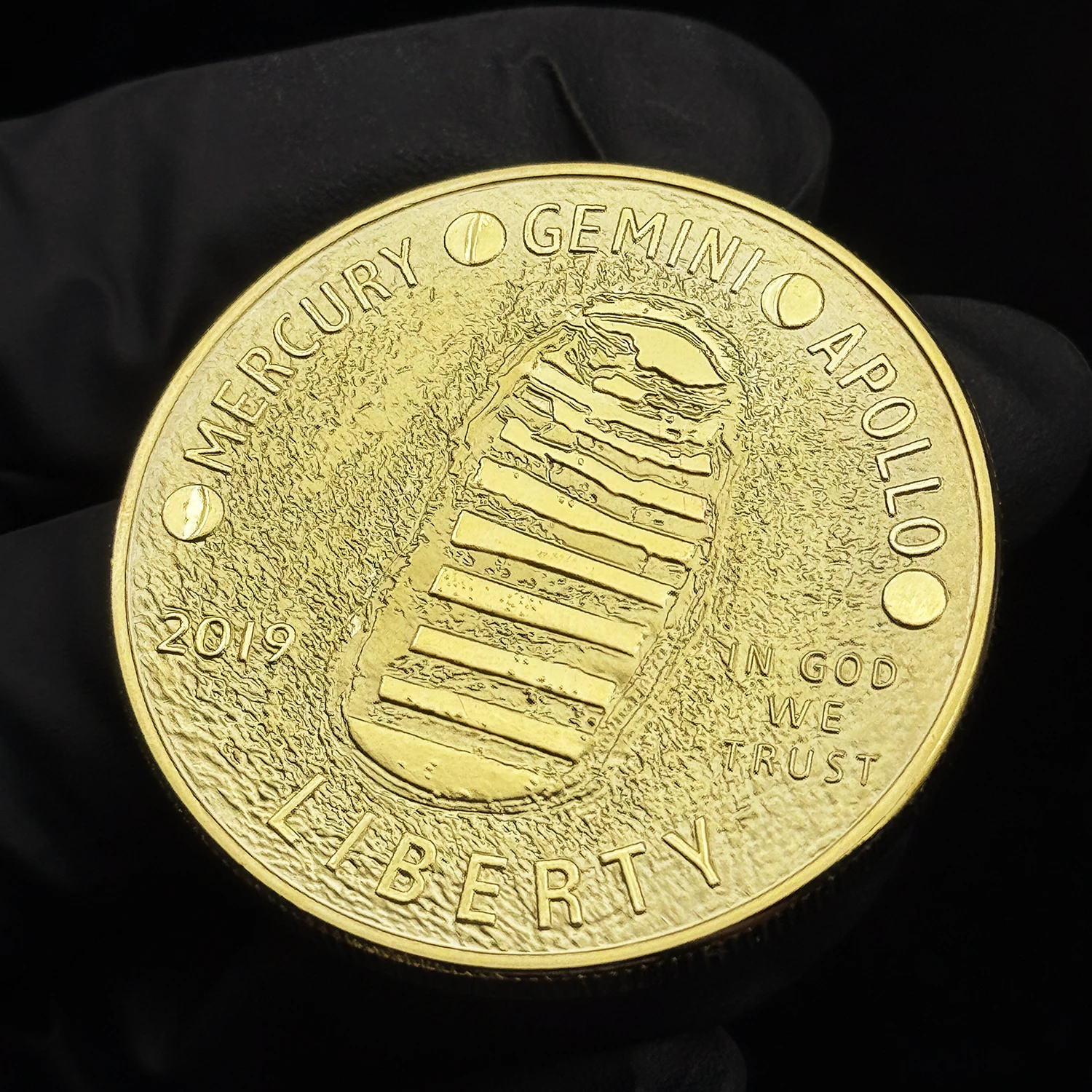 2019 أبولو مون الهبوط 50th الذكرى طبق الاصل عملة تذكارية الفضاء ميدالية تذكارية استكشاف الهدايا التذكارية القمرية