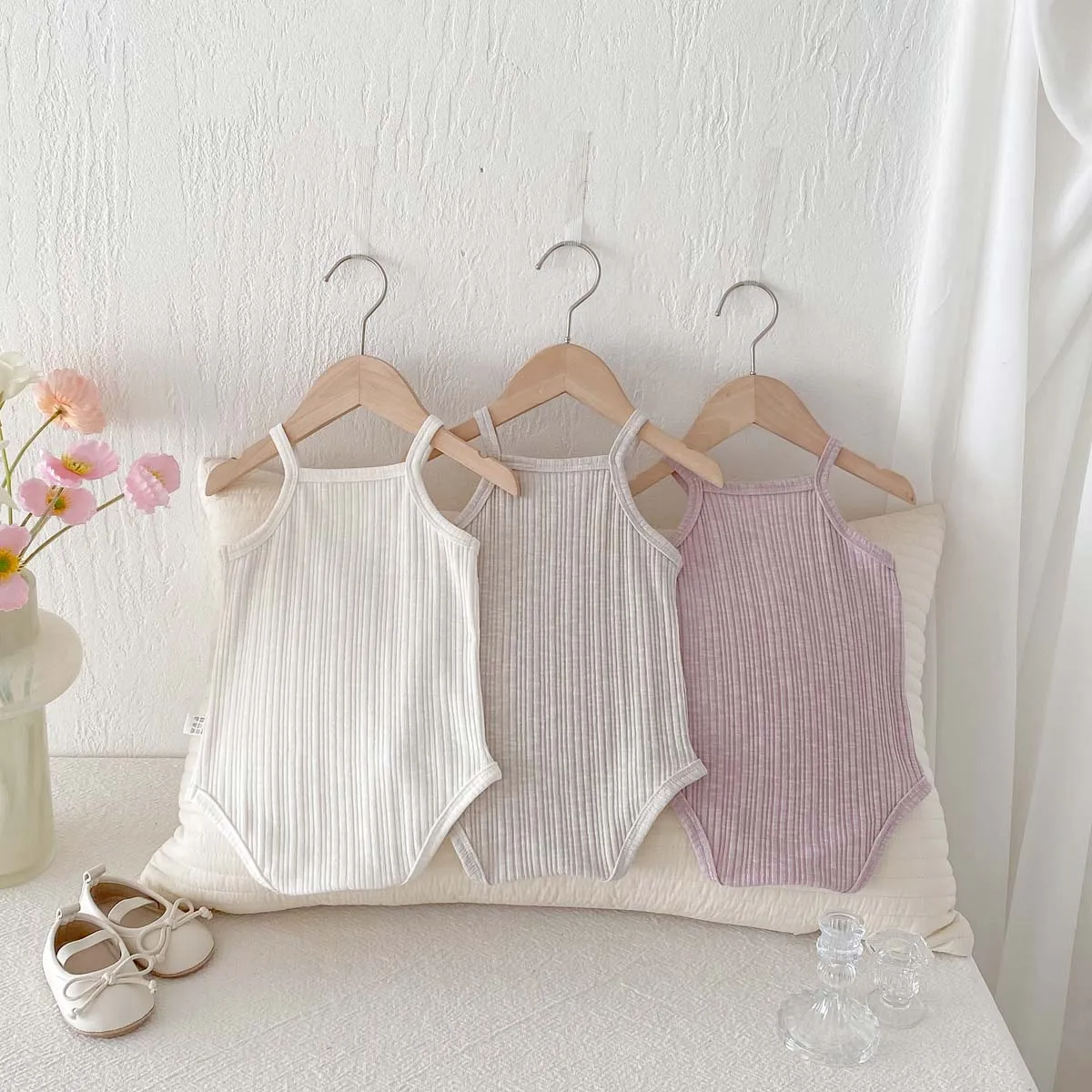 INS summer baby pit lace double button sling jumpsuit, baby girl simple and comfortable jumpsuit