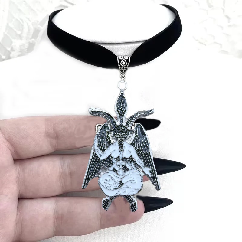 Catuni Baphomet Mystery Enamel Pin Brooch Goth Fashion Punk Style Gift Jewelry Lapel Backpack Bag Badge Accessories for Pagan