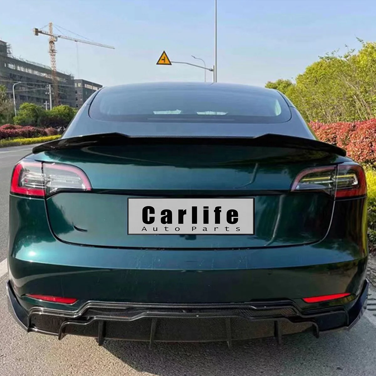 

Factory hot selling. Car Front Bumper Lip Splitter for Tesla Model 3 2017-2020 Body Kit Front Lip Spoiler Diffuser