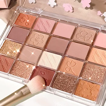 20-Color Eyeshadow Palette – Shimmer & Matte, Highly Pigmented, Blendable & Long-Lasting