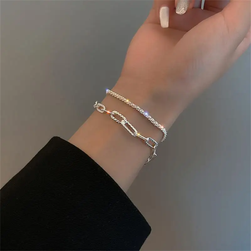 Light Luxury Fashionable Glittering Minimalist Shimmering Delicate Sparkling Chain Bracelet For Women Hand Accessory Shine