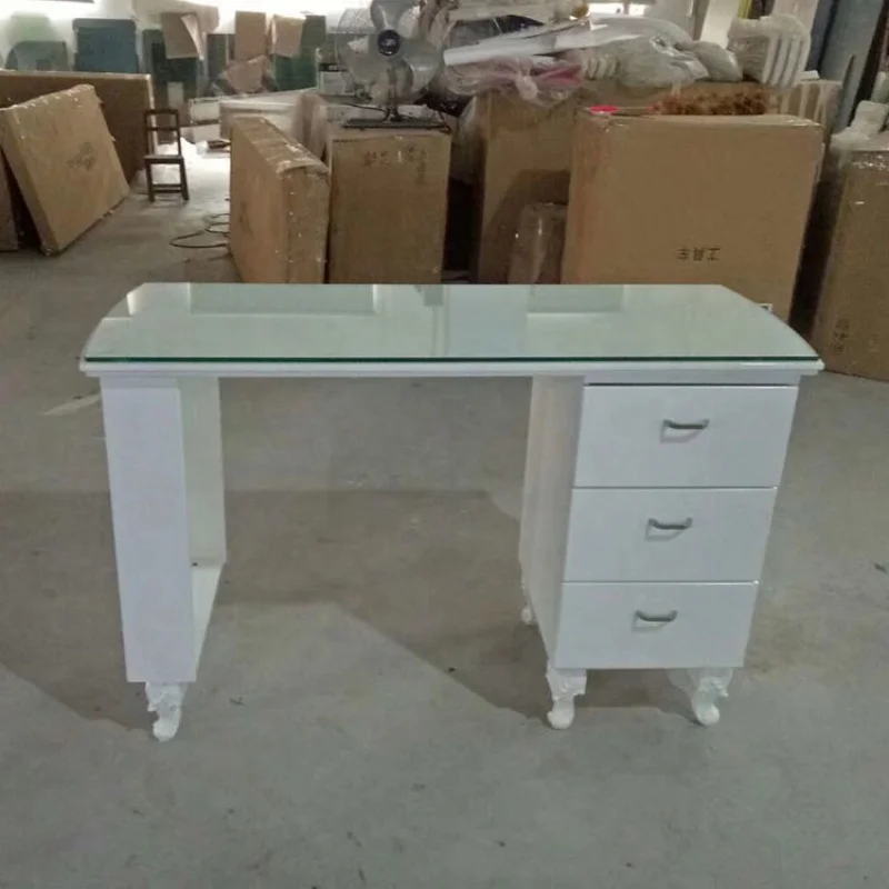 

Мебель для салонов красоты: минималистичный стеклянный маникюрный стол с LED-подсветкой, перезаряжаемый, с выдвижными ящиками.