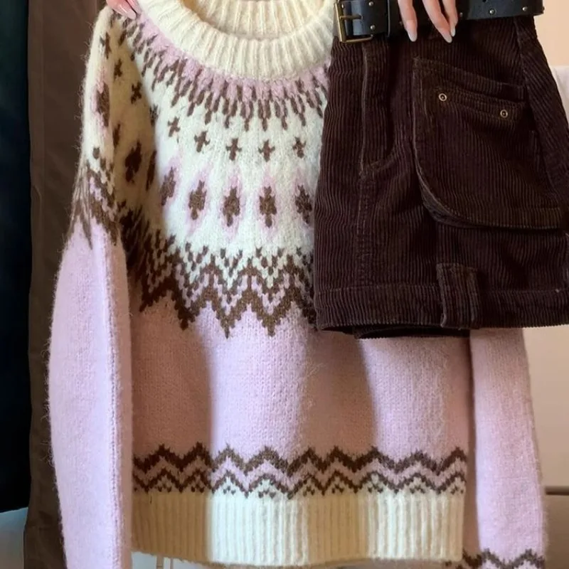 

2025 Autumn Winter New Sweet Versatile Fair Island Aesthetic Sweater Women's Pullover Loose Long-sleeved Crew Neck Knitted Top
