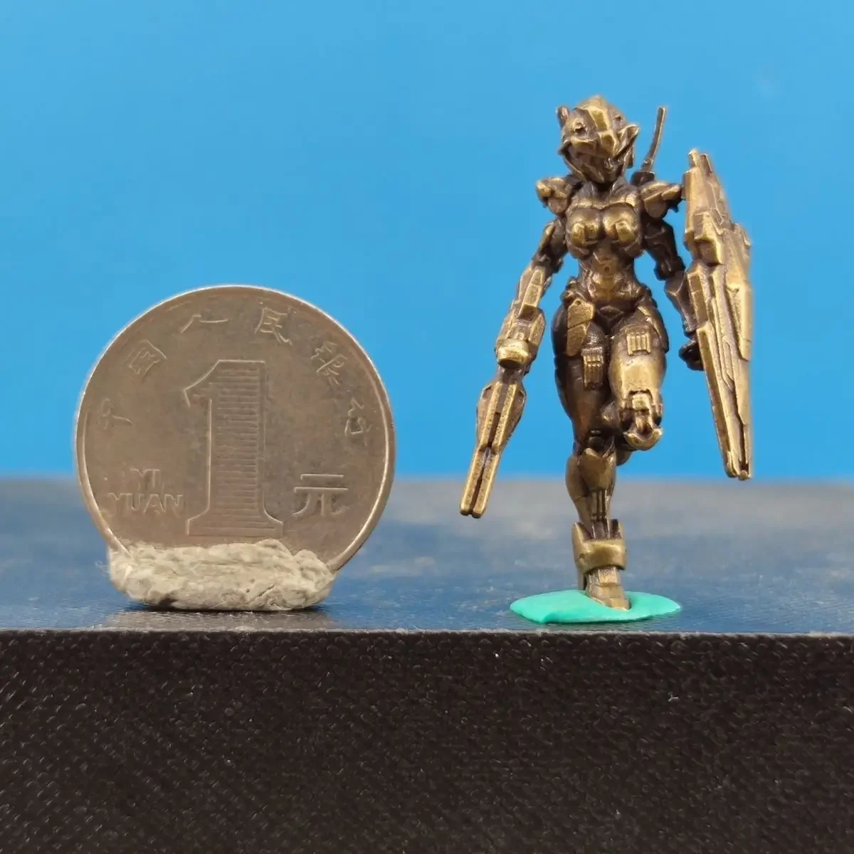 Brass Mecha Girl Statue - Freedom Anime Bishoujo Figure, Mechanical Armor Model for Otaku Collection
