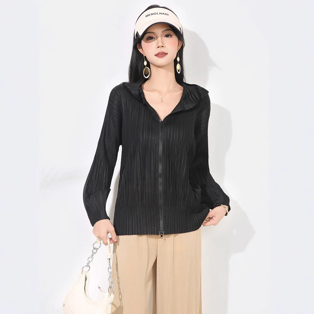 Miyake Summer New 2025 Summer Hooded Jacket Fashion Casual Versatile Loose Large Size Zipper Front Long Sleeve Top Women