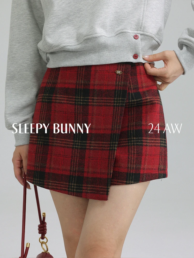 Elegant Plaid Wool Skorts High Waist Asymmetrical A-line Shorts Autumn Casual Retro Slimming Skirt Pants Women Warm Chic Design
