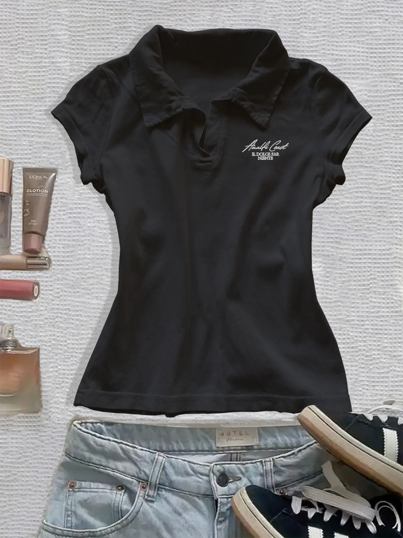 Increíble polo delgado de verano para mujer con cuello en V pequeño y mangas cortas es fácil y a la moda, esto es lo que necesitas realmente.