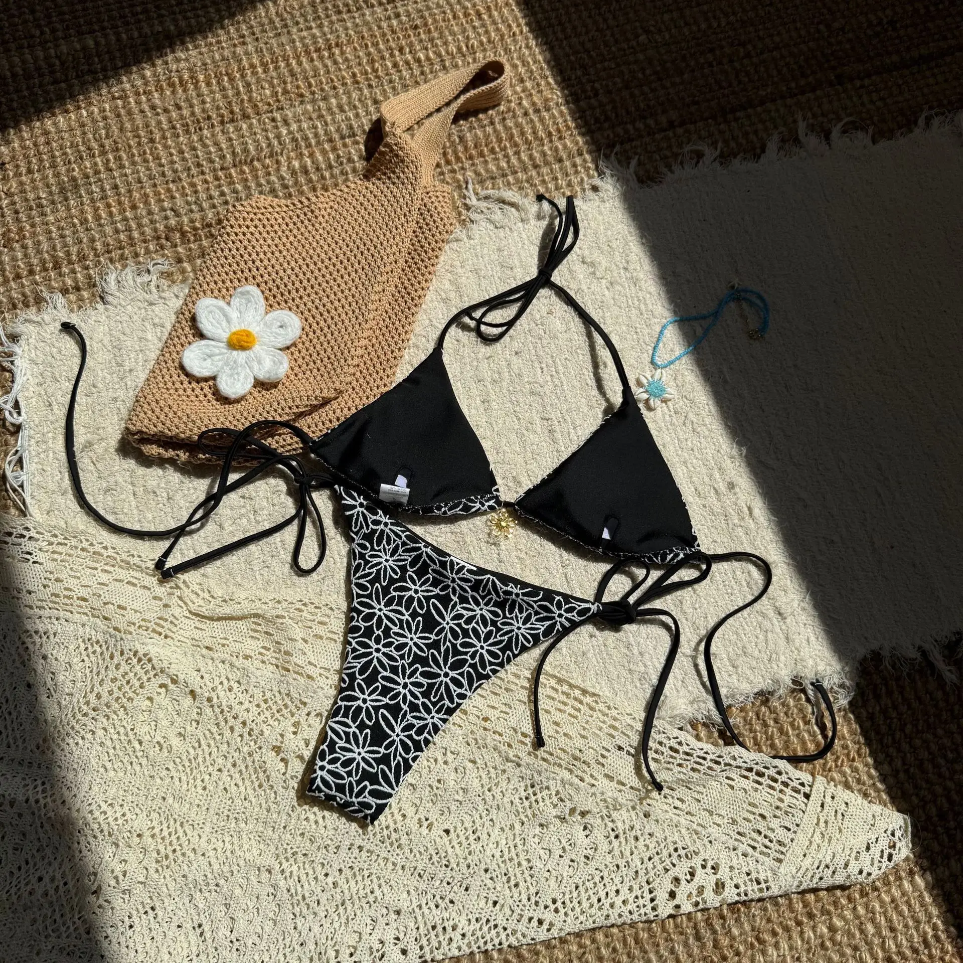 sexy flower pattern micro bikinis sets two pieces swimsuit halter tie thong swimsuit Swimwear Biquini conjunto de bikini tankini