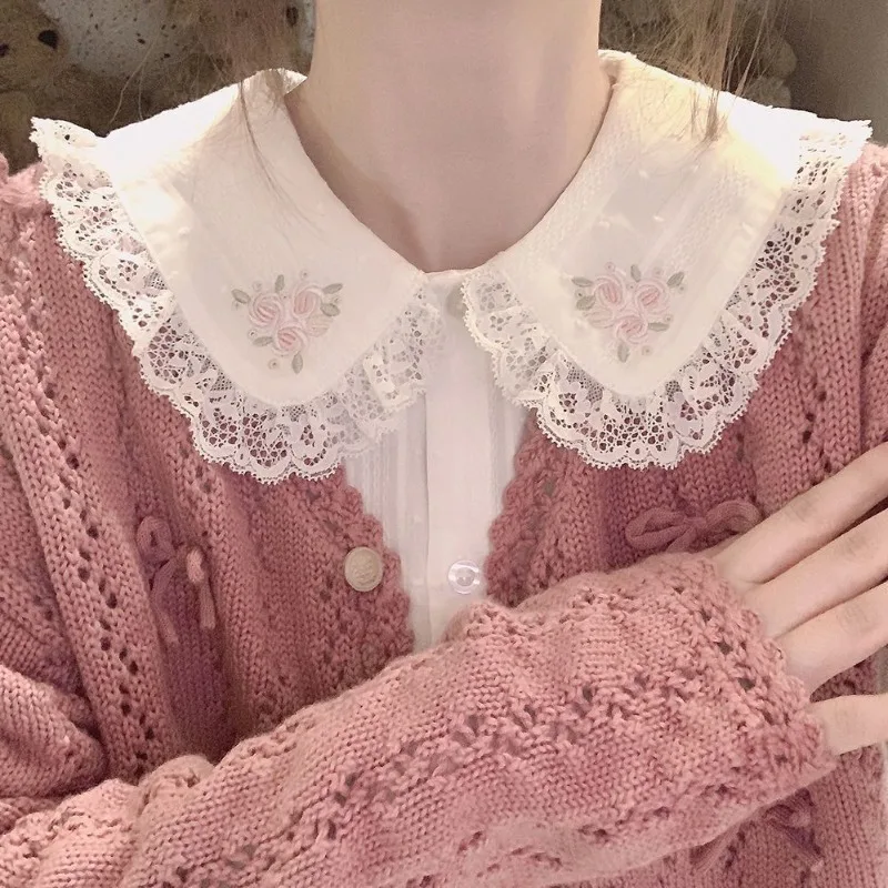 Spring and Autumn Japanese Sweet Girls 2024 Lolita Embroidered Lace Doll Neck Button Long Sleeve Versatile Casual Brassas Mujer