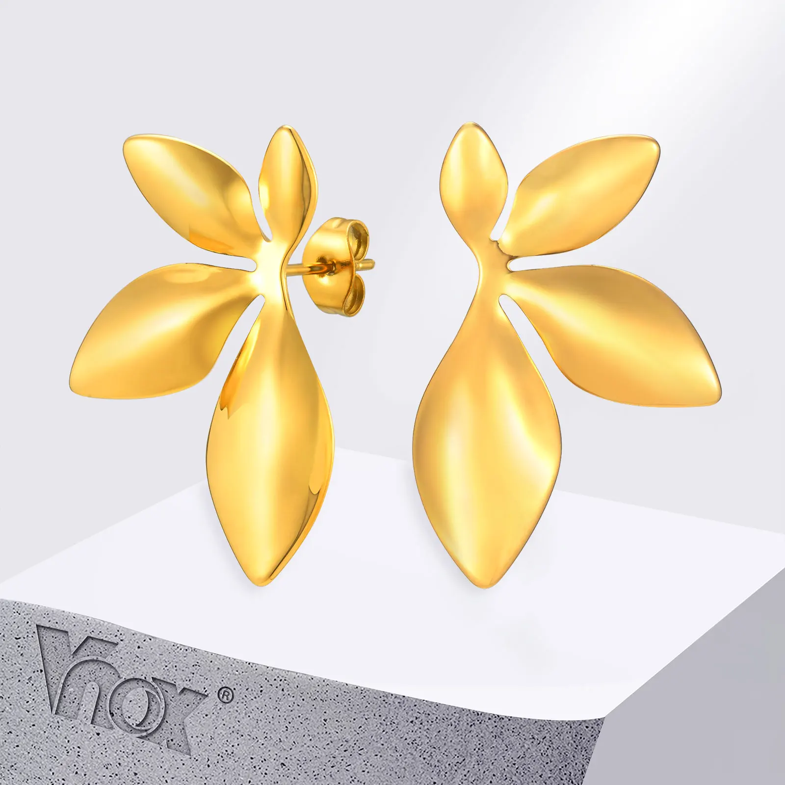 Vnox  Exaggerated Oversize Stud Earrings for Women Teens, Gold Plated Minimalist Metal 4 Leaves Leaf Earrings, Dainty Jewelry