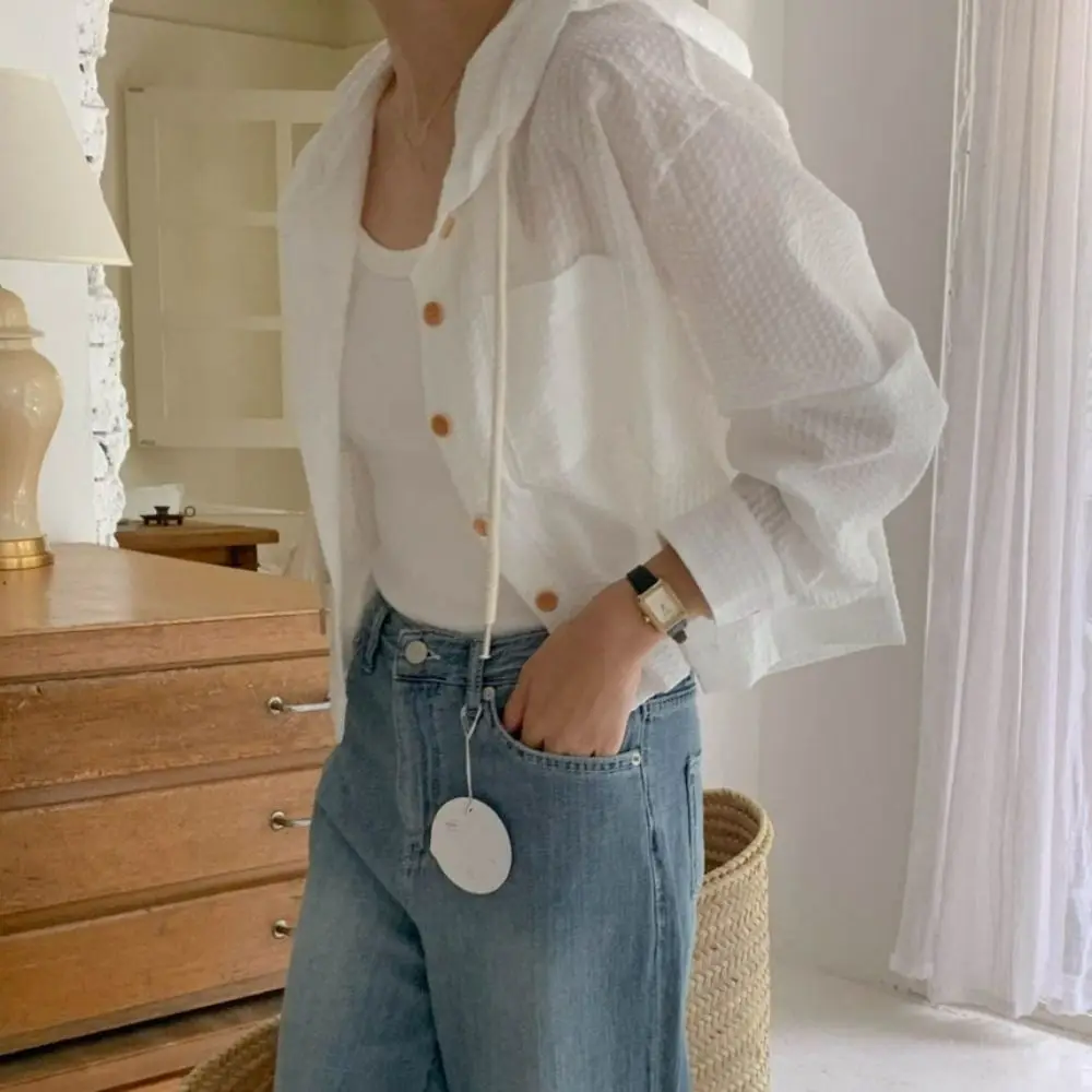 قميص بقلنسوة مخطط برباط أنيق واقي من الشمس قميص فضفاض بأكمام طويلة مع قلنسوة بلوزات كلاسيكية للنساء للخريف