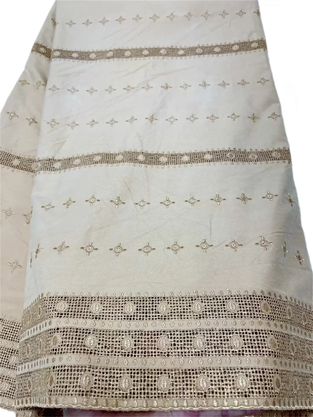 

Роскошная королевская кружевная белая австрийская петелька, хлопок, африканская польская сухая ткань, вышивка, швейцарская вуаль, одежда высокого качества, 2025, шитье