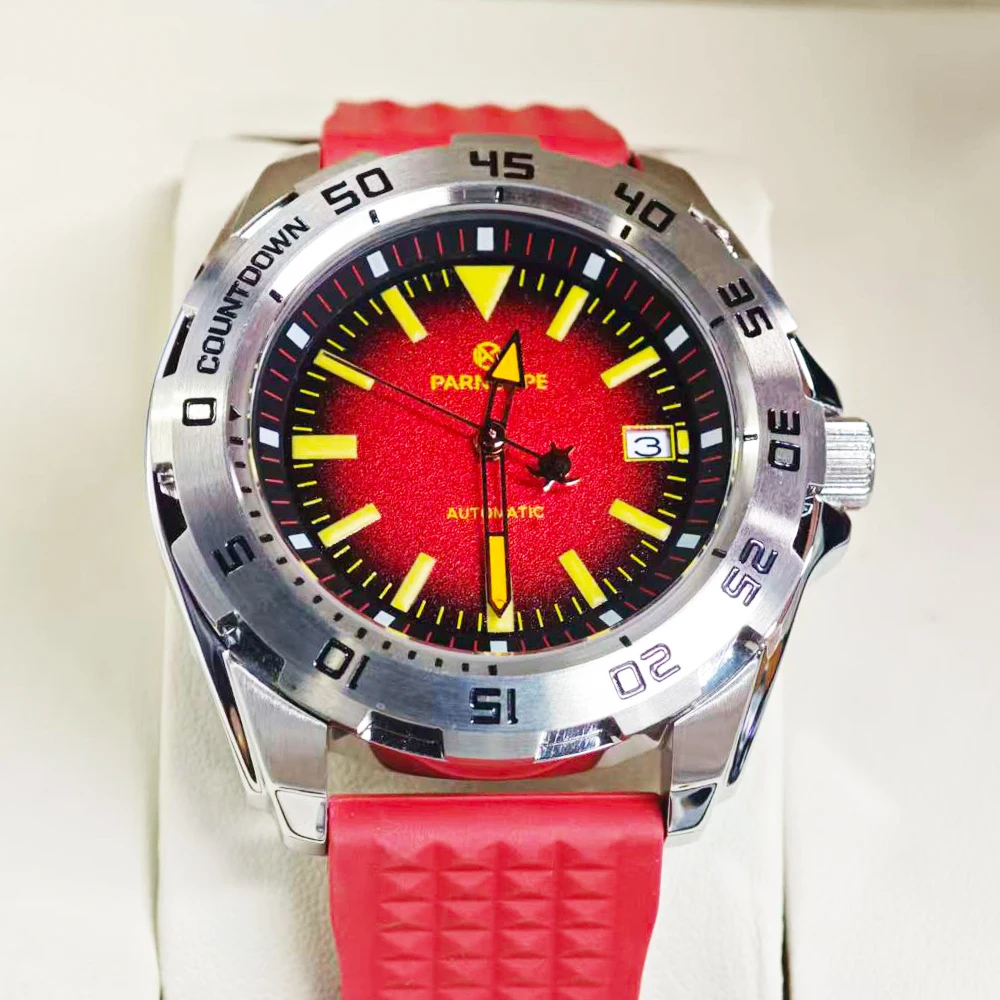 

Parnsrpe 42MM Men's Mechanical Watch NH35 Movement Brushed Case Sapphire Crystal Case Back Date Display Men's Automatic Watch