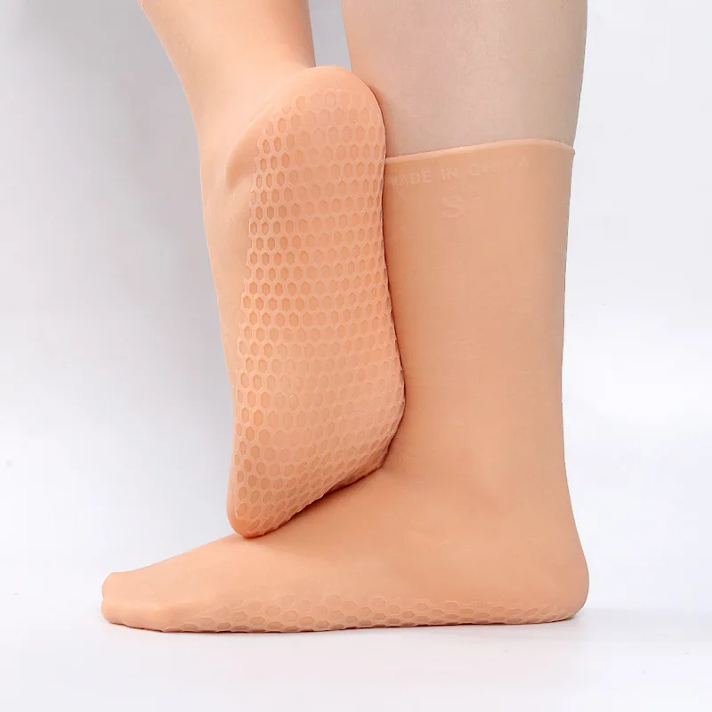 2PCS Silicone Moisturizing Foot Socks For Dry Cracked Feet Foot Care Socks Spa Pedicure Socks Massage Moisturizing Gel Foot Care view 6