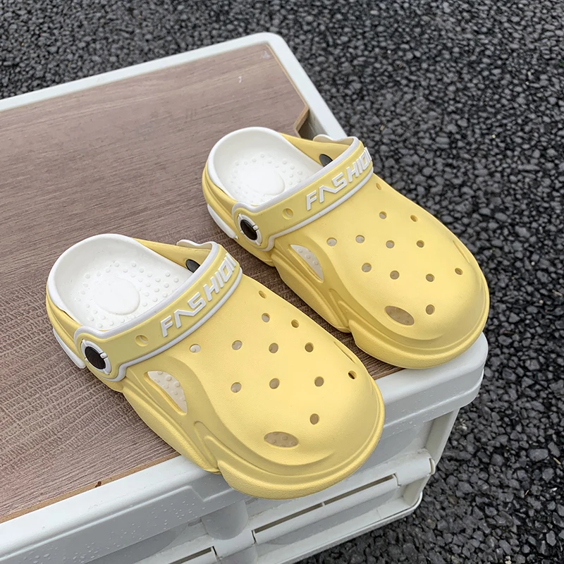 Children's Croc Shoes Summer New Style Boys' Non-Slip Soft Sole Sandals for Older Boys and Girls Two-Way Wear Slippers image 4