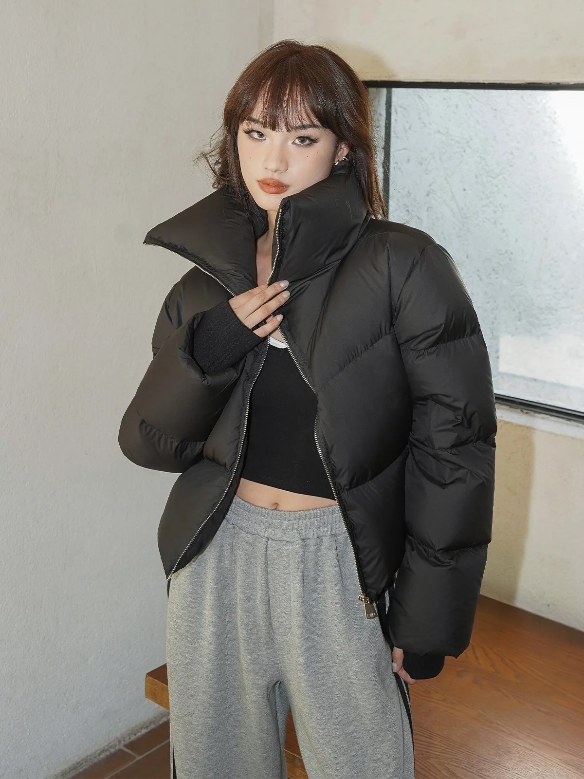 Chaqueta Acolchada para Mujer, Cuello Alto, Resistente al Agua, Color Blanco, Ultraligera, Cálida y Versátil