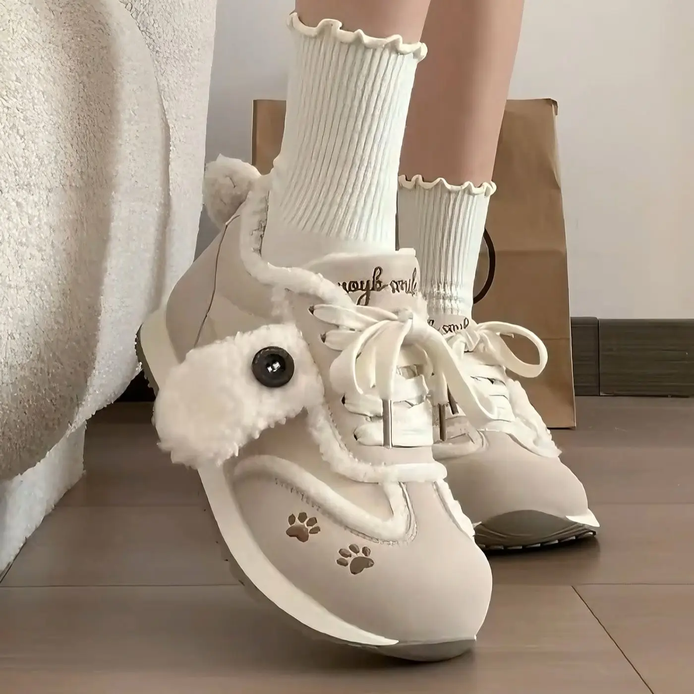 

2025 Women Cute Cartoon Print Sneakers Fuzzy Lined Winter Sneakers Gray Thick Heel Shoes Casual Running Platform Chunky Sneakers