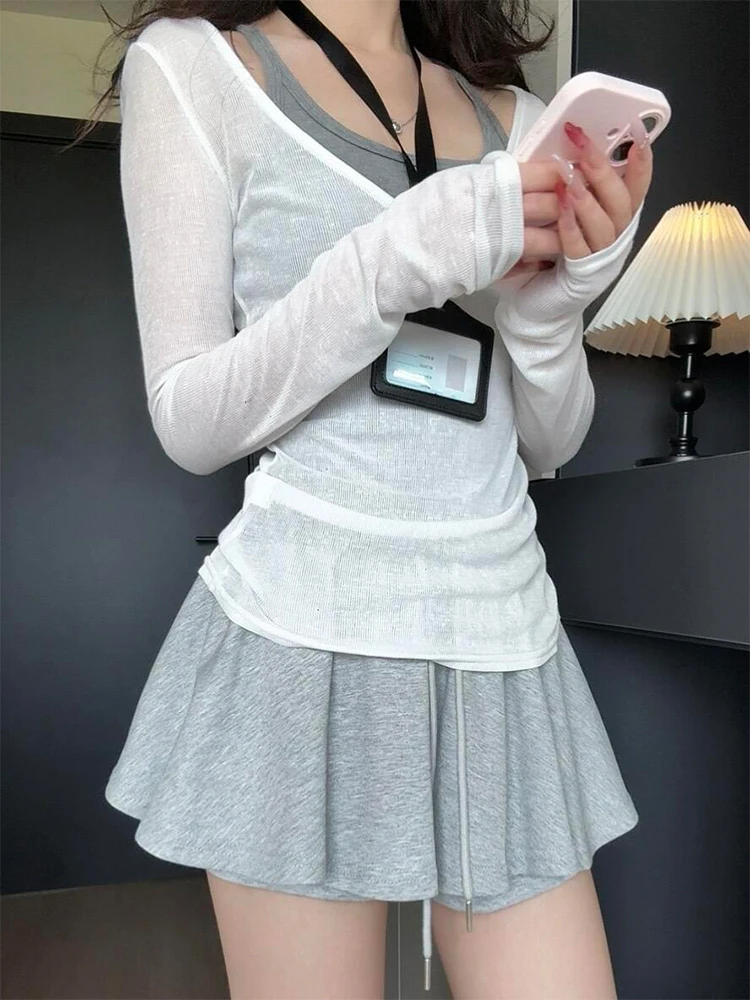 

Elegant Grey Korean Style Summer New Arrival OOTD Set with Hoodie And Strap Vest High Waist Shorts Fashionable Women's Outfit