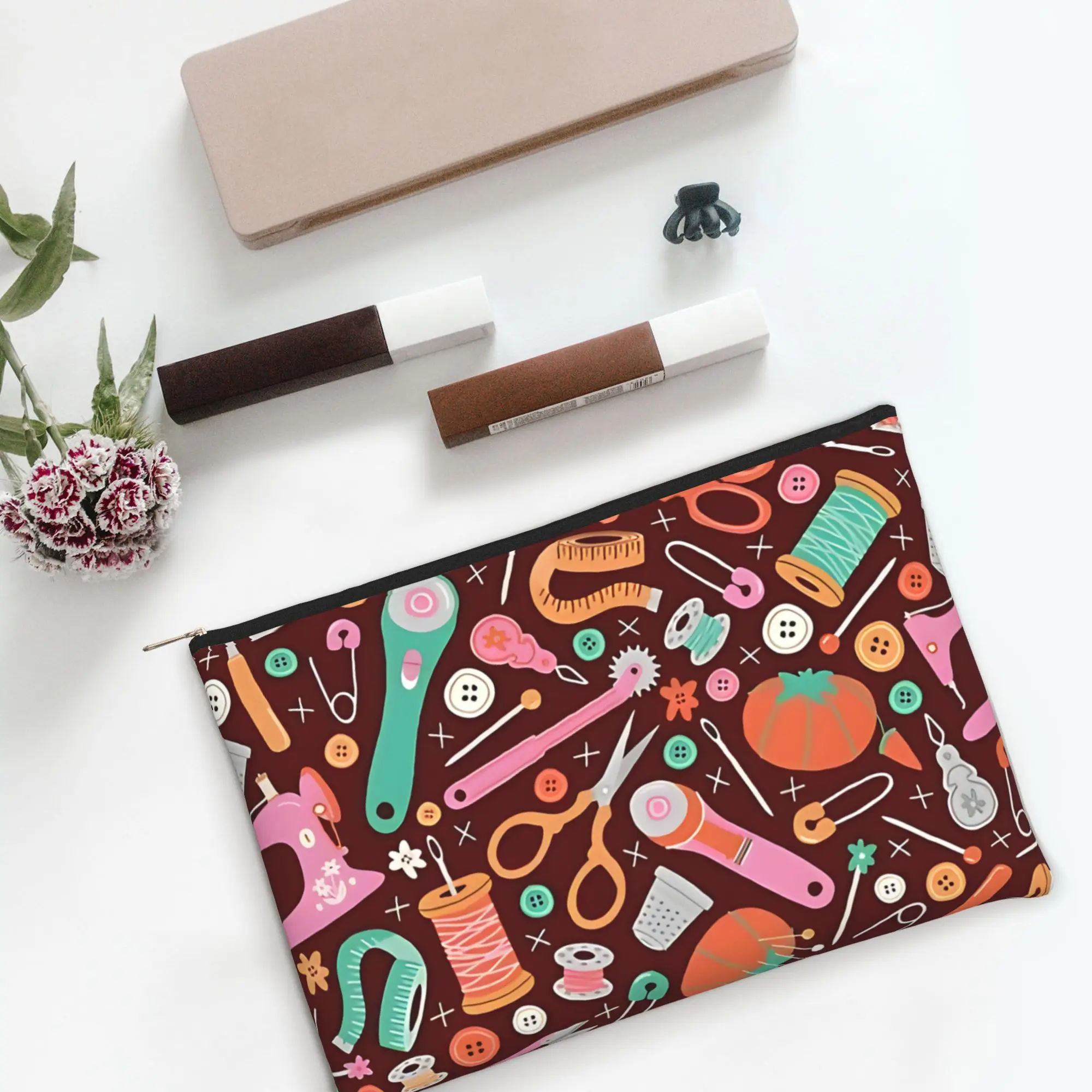 Stylish Cute pouch Sewing Notions Makeup Bag  Toiletry Bag with Zipper