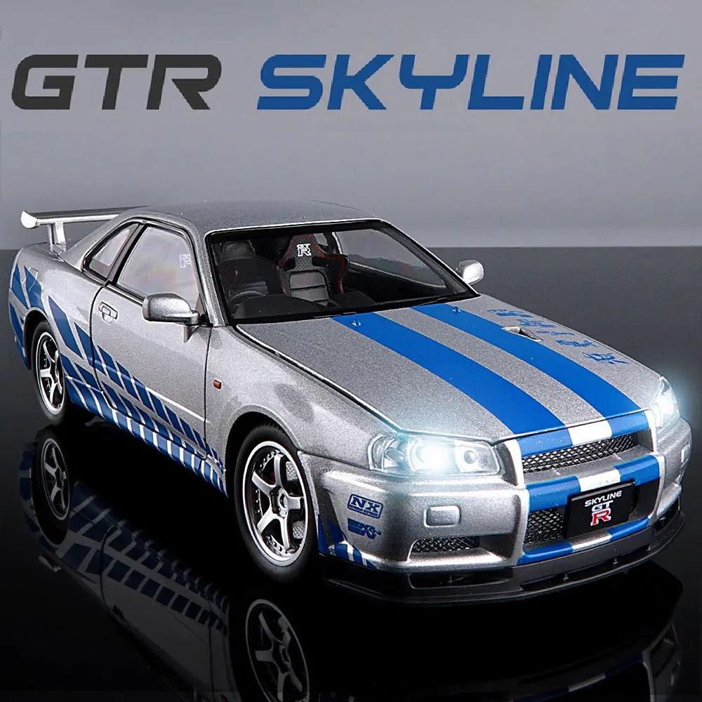 Scala 1:24 Nissan GTR-R34 Modello di auto da strada Giocattolo Diecast Porte in metallo Aperto Suono Luce Sospensione Sterzo Veicolo Regali per i bambini