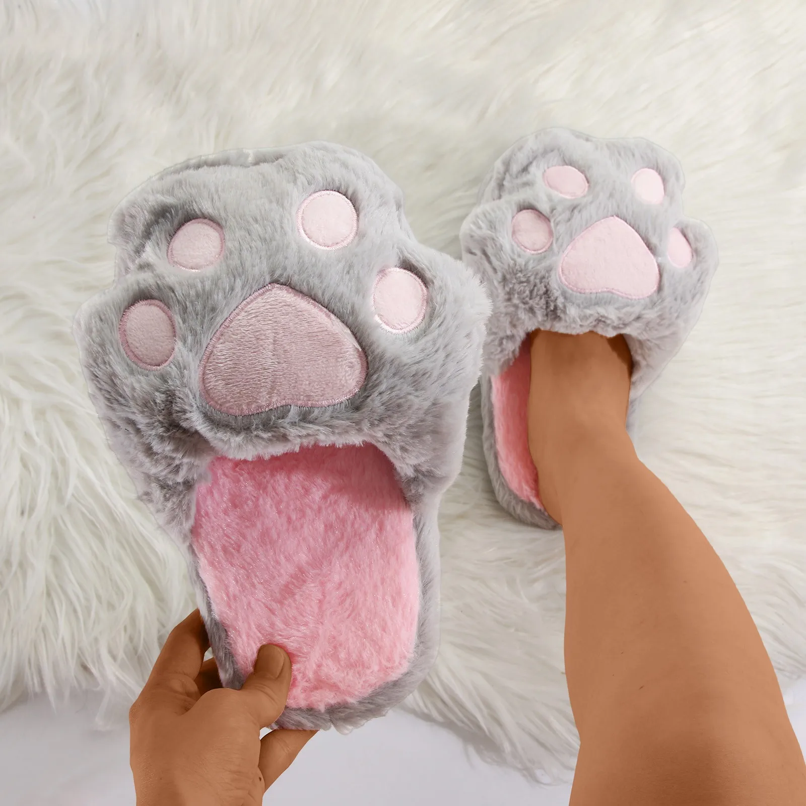 Cotton Slippers Female Simulation Cat Slippers Indoor Home Plush Anti Slip Shoes Cute Home Plush Womens Fuzzy Slipper Socks