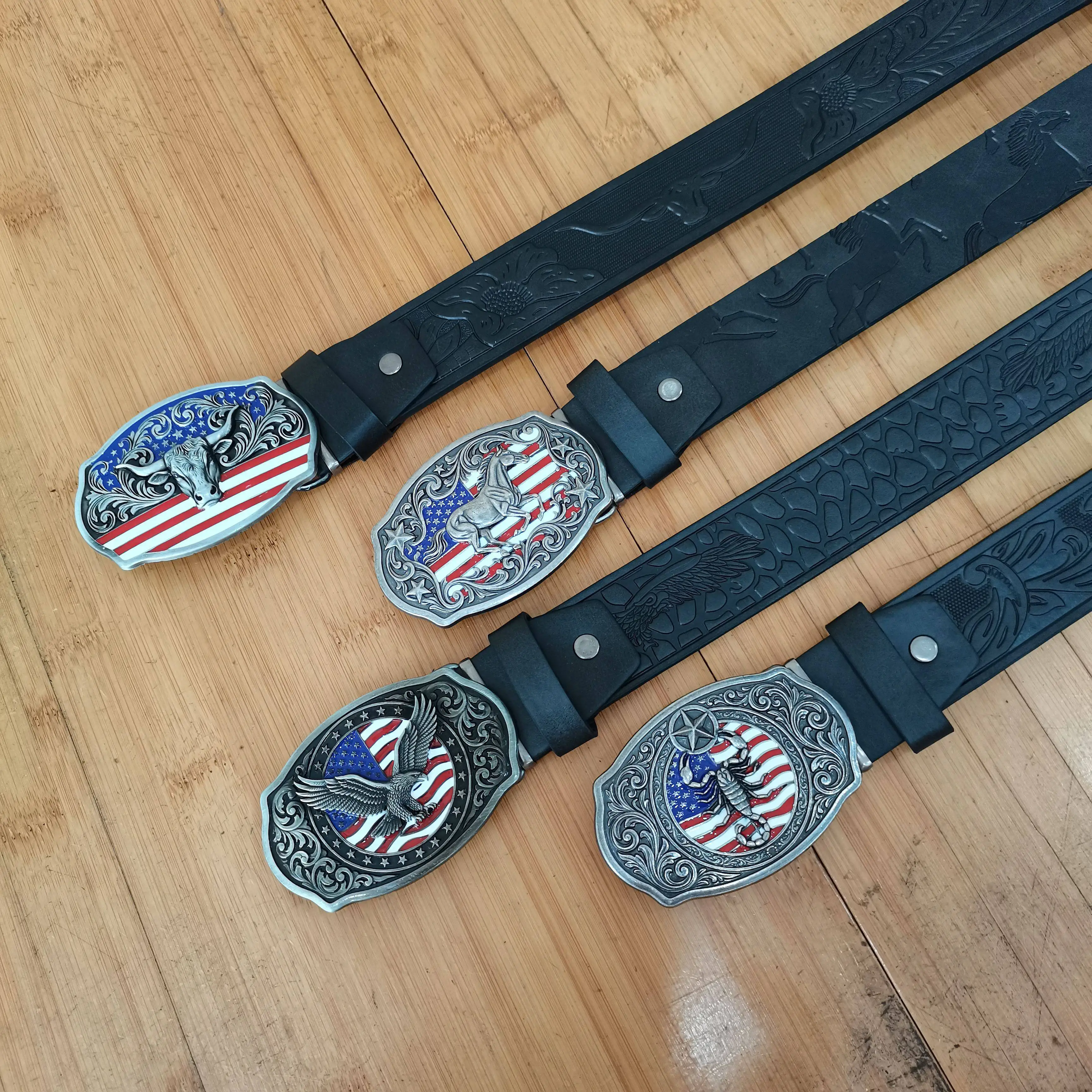 Symmetrical Animal Embossed Zinc Alloy Buckle Western Cowboy PU Leather Belt for Men And Women Retro Fashion Waist Belt