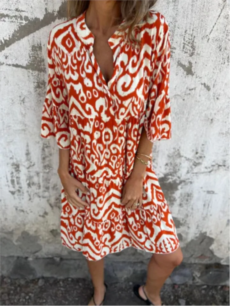 

2025 Spring And Summer Women's New Casual Sexy V-neck Fashionable Printed Folded Five Sleeve Short Sleeve Loose Dress Females