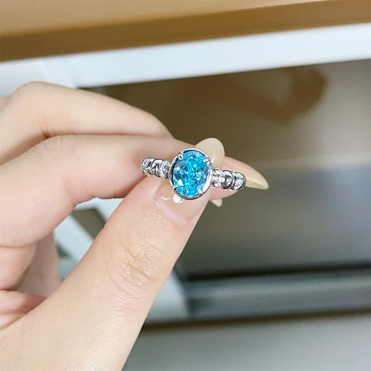 

S925 Sterling Silver Paraiba Ring Neon Blue-green Light Luxury Style Niche Design Little Red Book Caibao Ring for Women