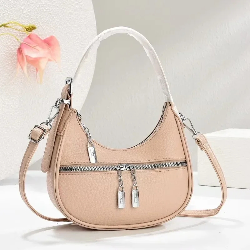 

2025 Women's Luxury Textured Leather Tote - Unique Vintage Crescent-Shaped Crossbody Shoulder Bag for Stylish Commuting