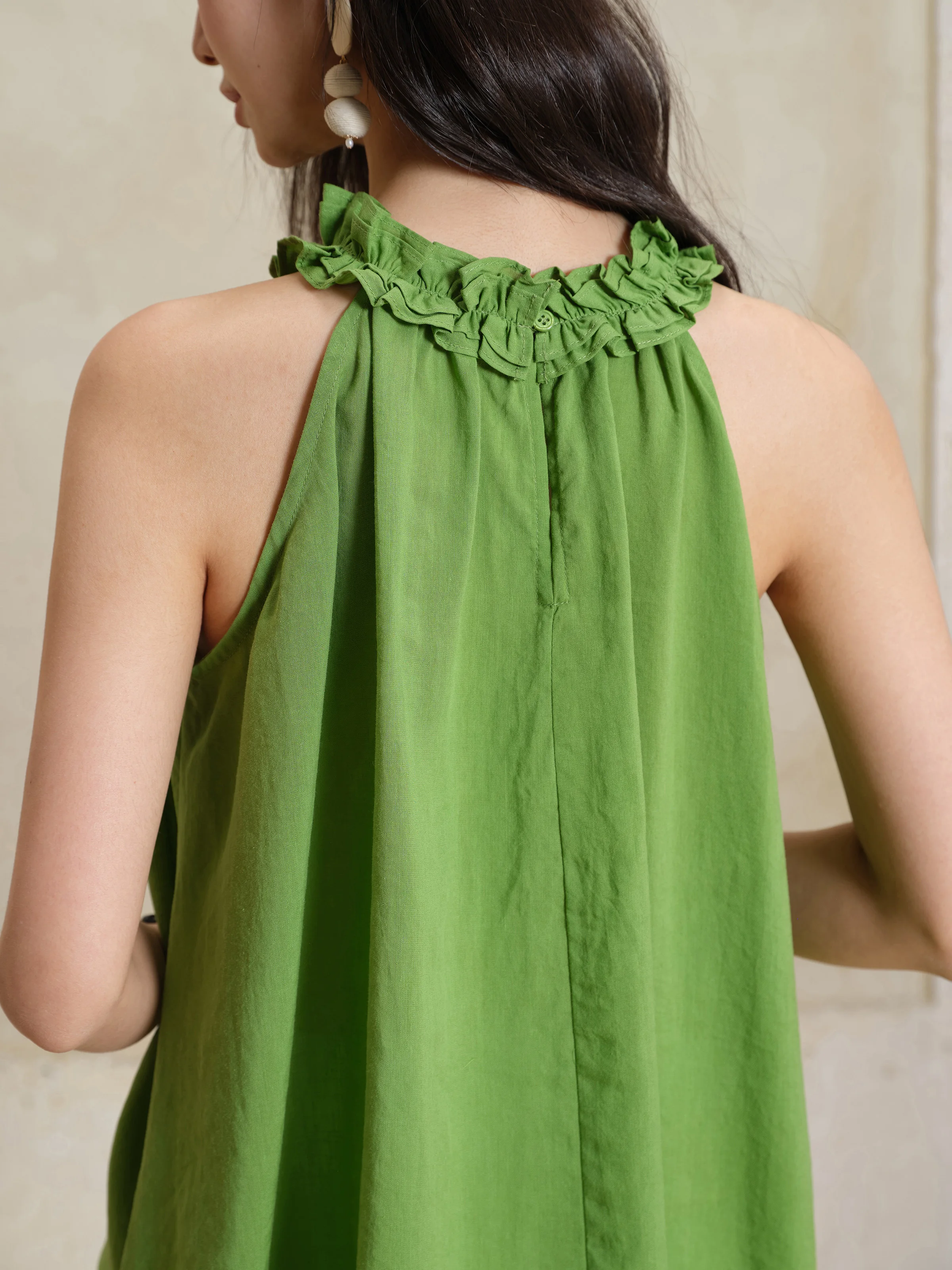 Green Halter Neck Tank Top Women Summer Loose Fit Sleeveless Blouse Lightweight Flowy Cami Vest Casual Chic Solid Color Petite