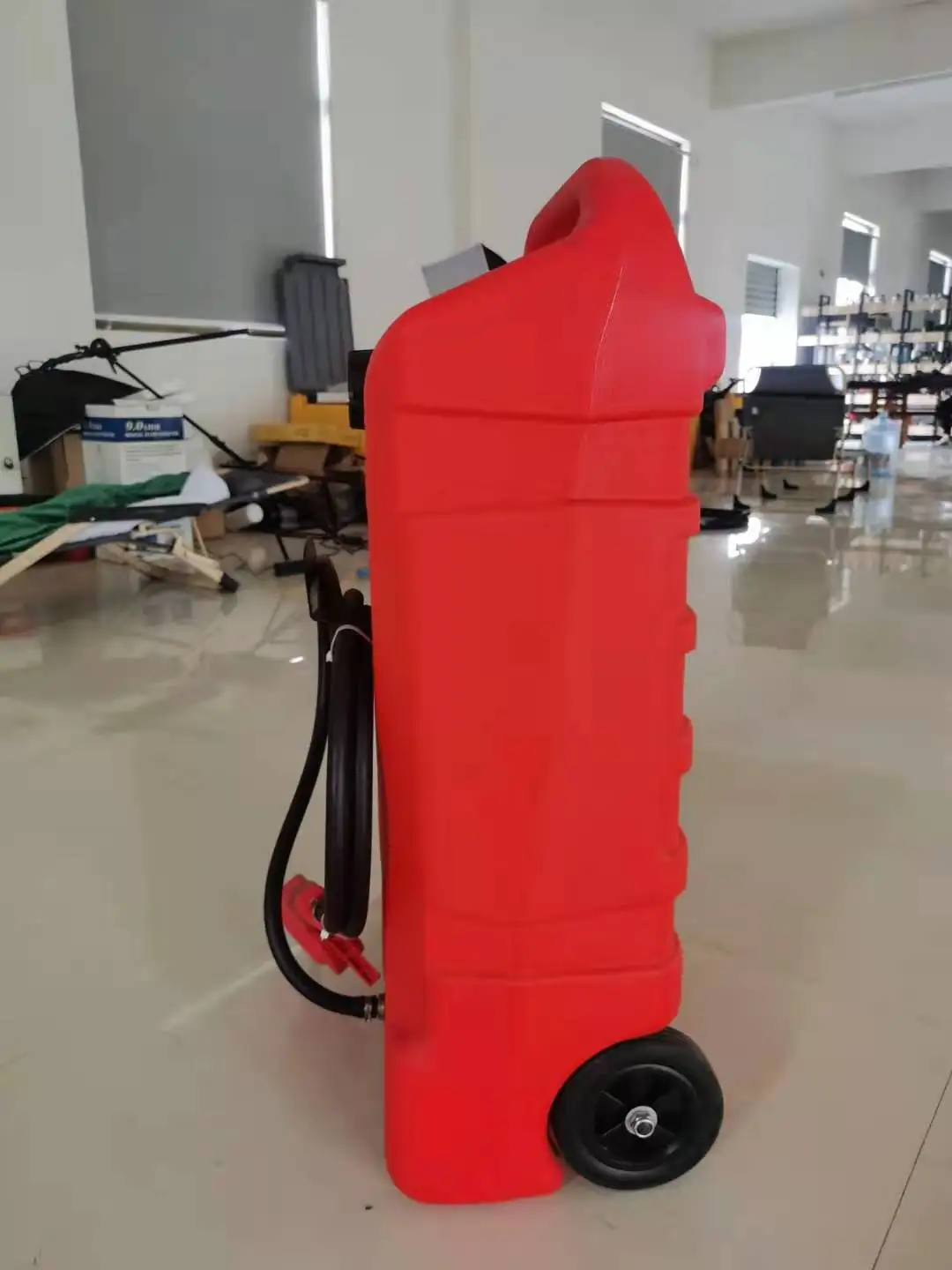 JP Heater Fuel Tank/Fuel Gas Can with Plastic Fluid Transfer Pump and 14 Gallon Rolling Gas Can