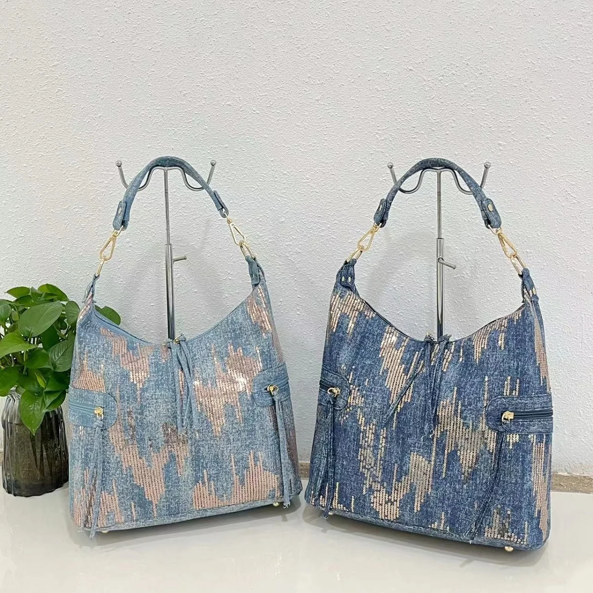 

Luxury Shine Tassel Handbags Denim Bags Fashion Bucket Sequins Crossbody Bags for Women New Purses Top-handle Tote Bag Bolsa