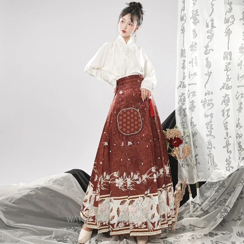 الصينية التقليدية سلالة مينغ النمط الوطني الأبيض مجموعة ارتداء اليومي المياه الحصان الوجه سترة تنورة الحديثة Hanfu المرأة Mamianqun #6