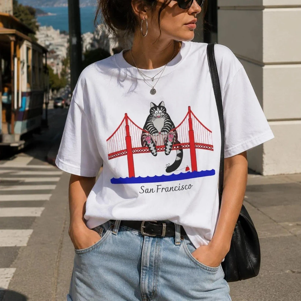 San Francisco Cat on Golden Gate Bridge Unisex Cotton TShirt City Souvenir Cat Graphic Tee Funny Travel Gift Shirt Women Clothes