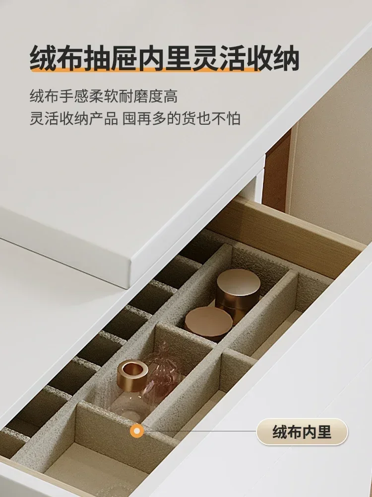 Klein Appartement Moderne Eenvoudige En Lichte Luxe Make-Up Tyfoon Make-Up Tafel