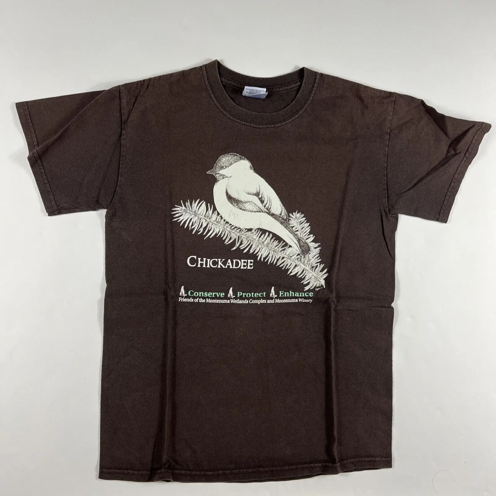 

Винтажная футболка с защитой от пыли