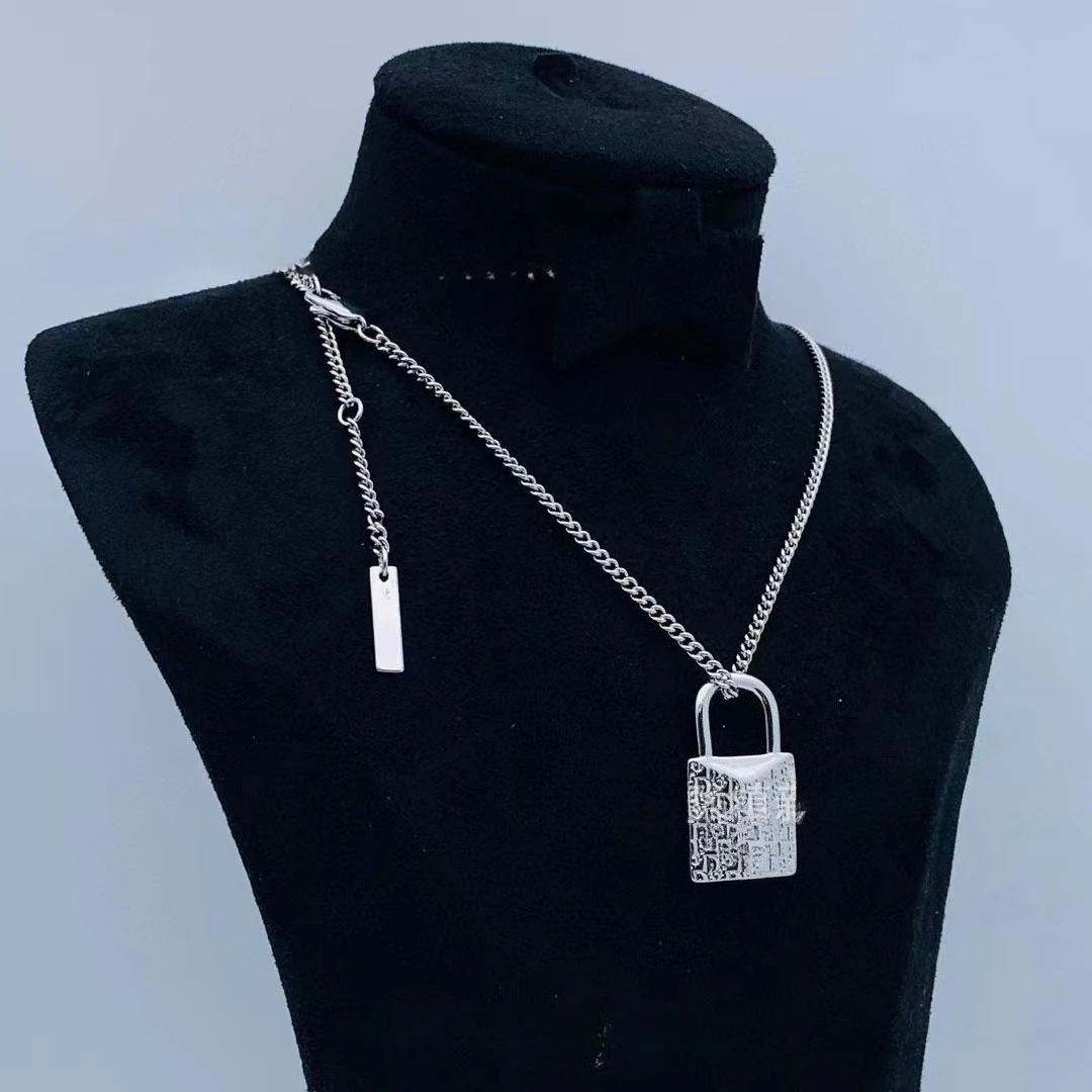 

Ретро-модное ожерелье Художественный и модный выбор индивидуального классического стиля