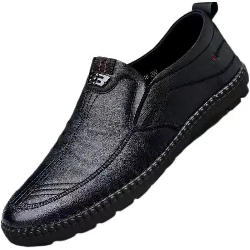 Mocassini da uomo casual appartamenti in pelle scarpe slip-on traspiranti per lavoro maschile scarpe da ginnastica da guida per ufficio comode