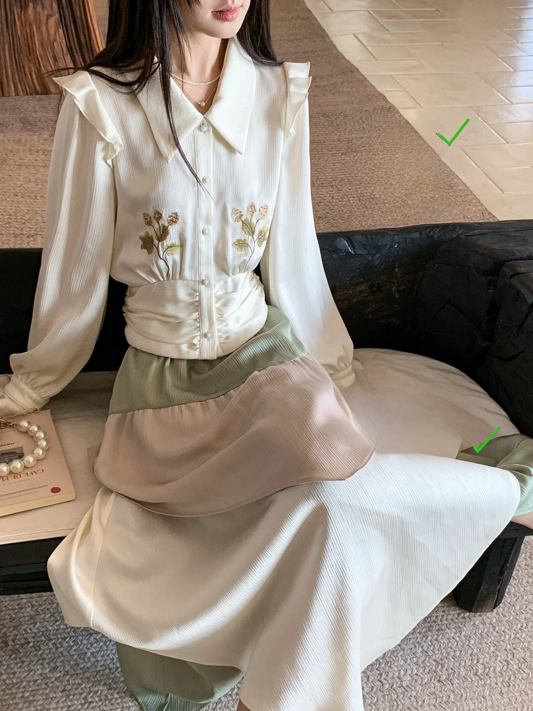 

Elegant Long Sleeve Embroidered Waist-Cinching Shirt Original Forest System Girls Fashion Top Quality Cotton French Cuff