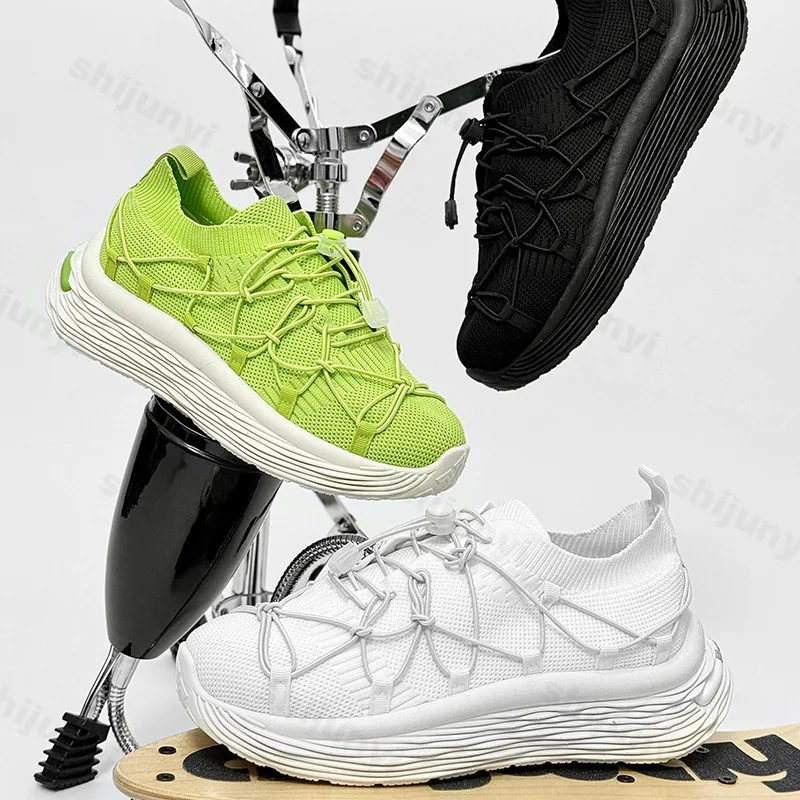 2025 New Men's Shoes Lightweight Fly Weave Designed Shoes Breathable Mesh Flat Bottom Comfortable Fashion Trend Casual Sneakers