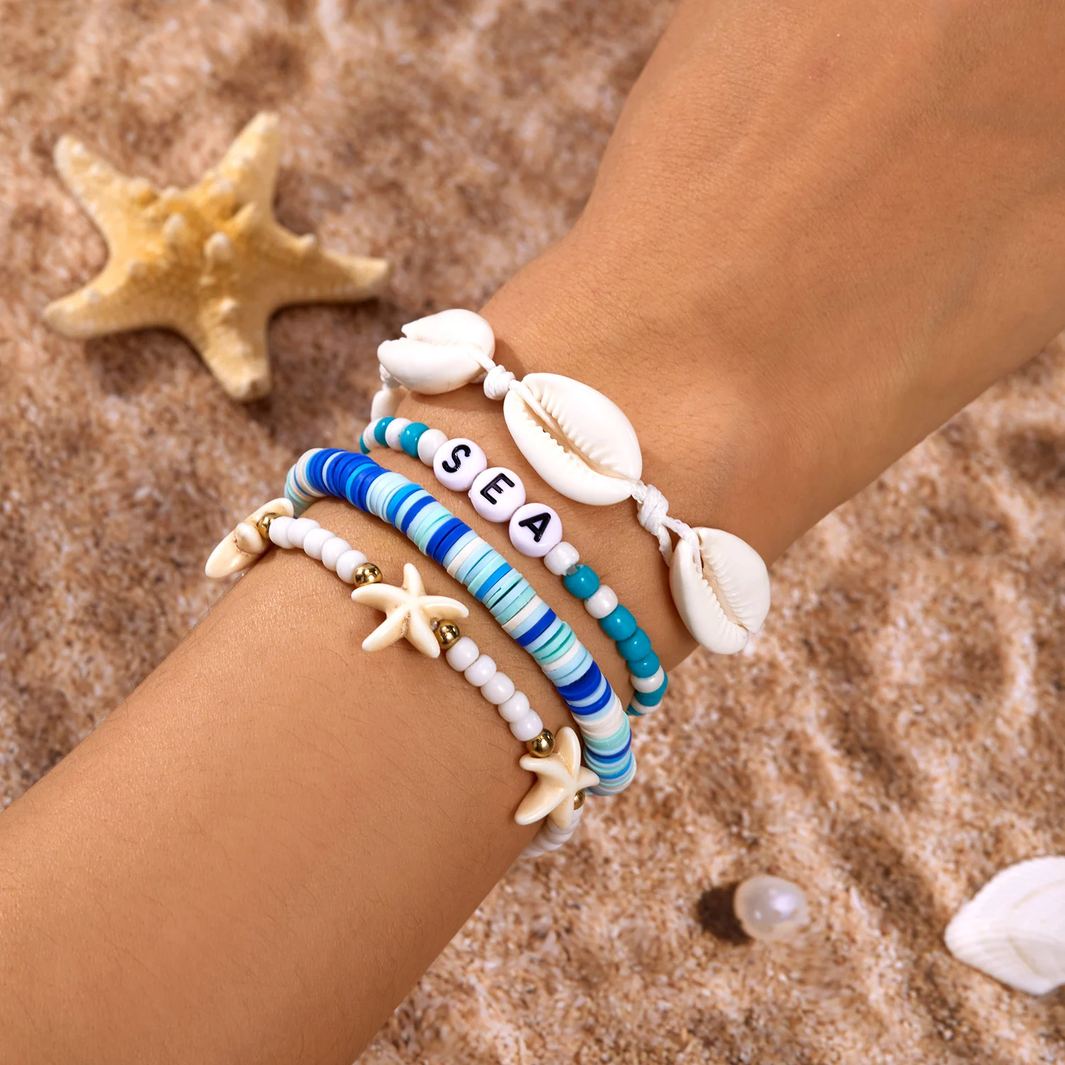 

Colorful Polymer Clay Stackable Beaded Friendship Surfer Bracelet Set for Women Girls Boho Y2K Summer Beach Layered Bracelets