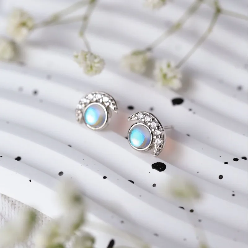 

Серьги-гвоздики из серебра 925 пробы с лунным камнем, женские нишевые дизайнерские серьги в форме луны, модные и универсальные