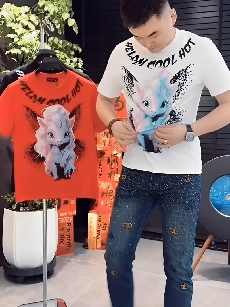 

Men's round Ne ort Sve T-irt Slim Fit Faionable Spring 2026 Rhinestone Embellied Pattern Skin-friendly Bre...