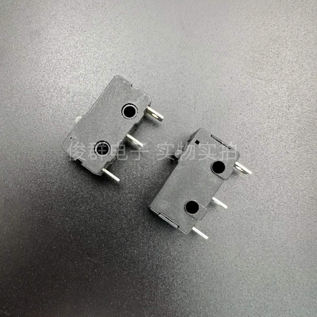50pcs/micro switch 3-pin light touch point game machine key travel limit button