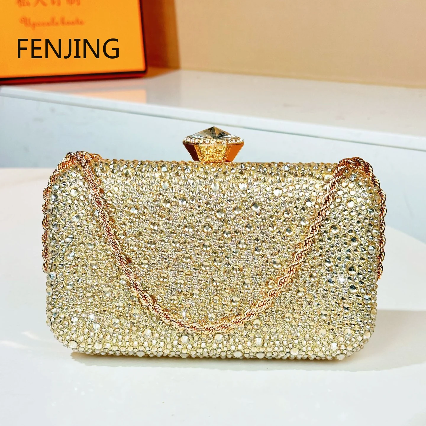 Fashion Luxury Sequin Clutches for Women 2024 New Designer Evening Bags Small Purse Prom Party Chain Shoulder Bag Handbag Bolso