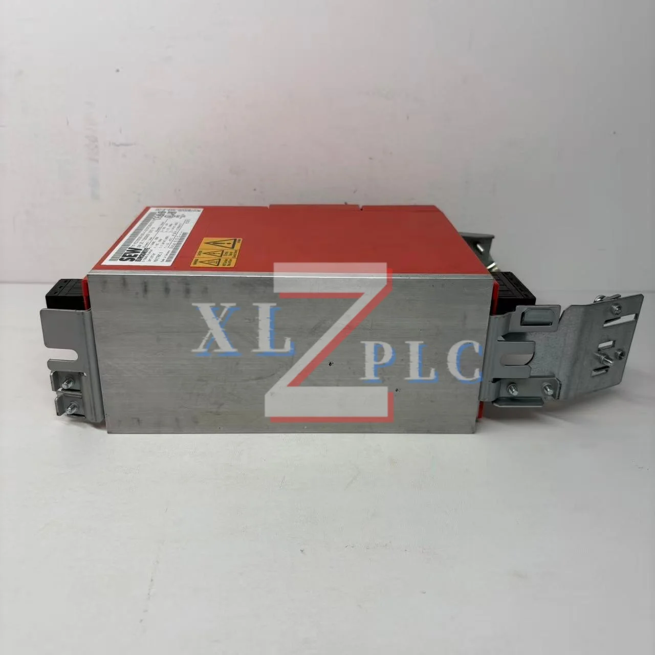 مستعملة MC07B0005-5A3-4-00 محول التردد