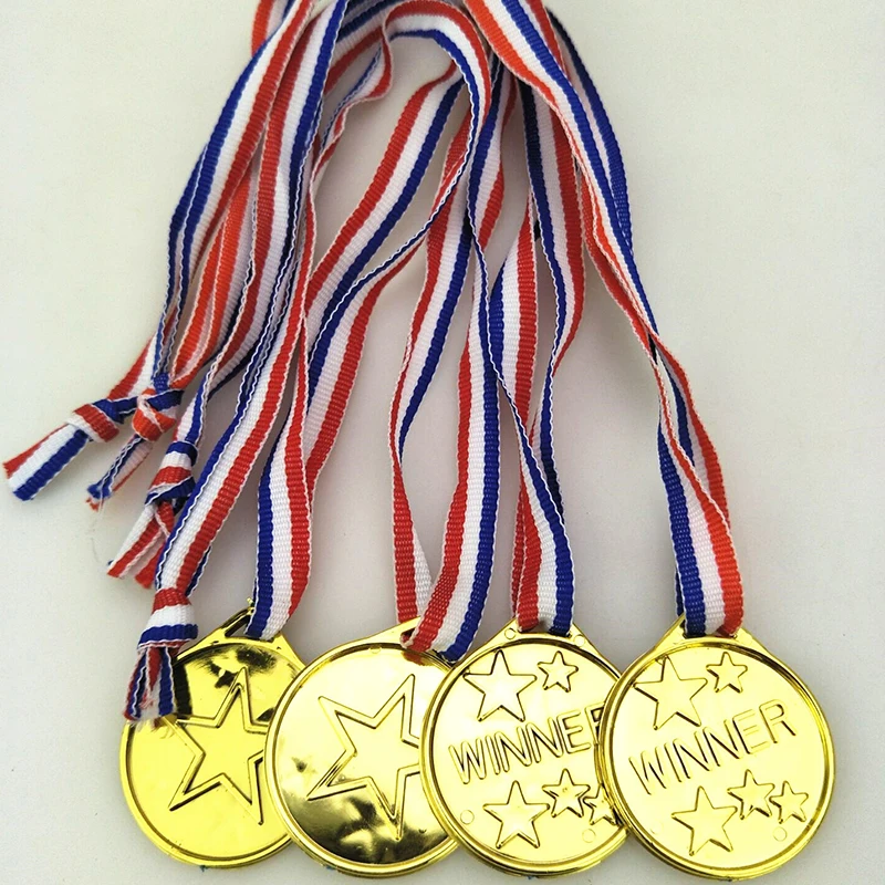 10Pcs Plastic Gold Winners Medals Children Game Sports Prize Awards Toys for Kids Birthday Party Favors Pinata Fillers